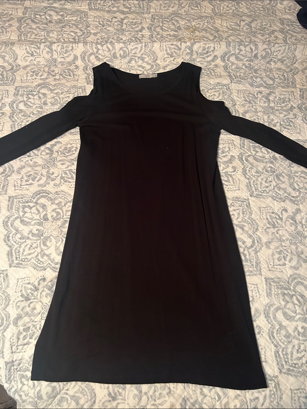 Dalia Black Cold-Shoulder Long Sleeve Dress